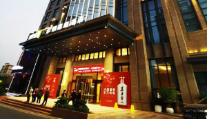 东方台酒进入百强县安溪  辛勤的耕耘频频结硕果